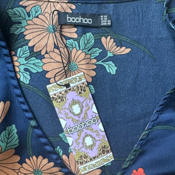 NWT Boohoo Floral Satin Kimono Wrap Mini Dress -  Women's Size 10 - Picture 3 of 8